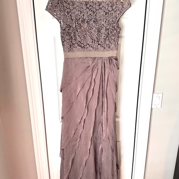 Adrianna Papell Mauve Lace Gown - Picture 9 of 9